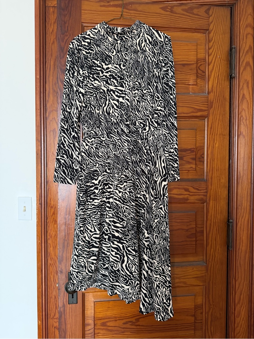 Maggy London Black and White Zebra-Pattern Dress